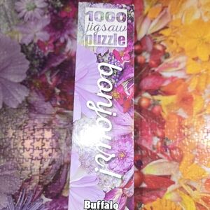 1000 Piece Buffalo Floral Jigsaw Puzzle - Pink and Purple